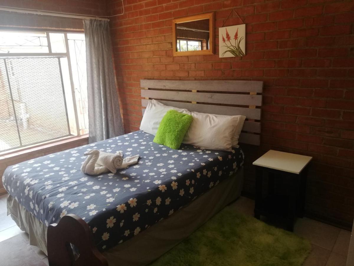 Savanna Bulawayo Ngoại thất bức ảnh