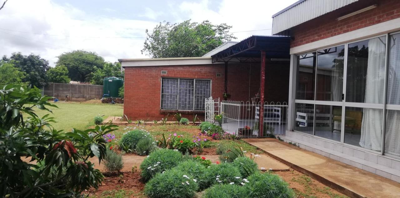 Savanna Bulawayo Ngoại thất bức ảnh