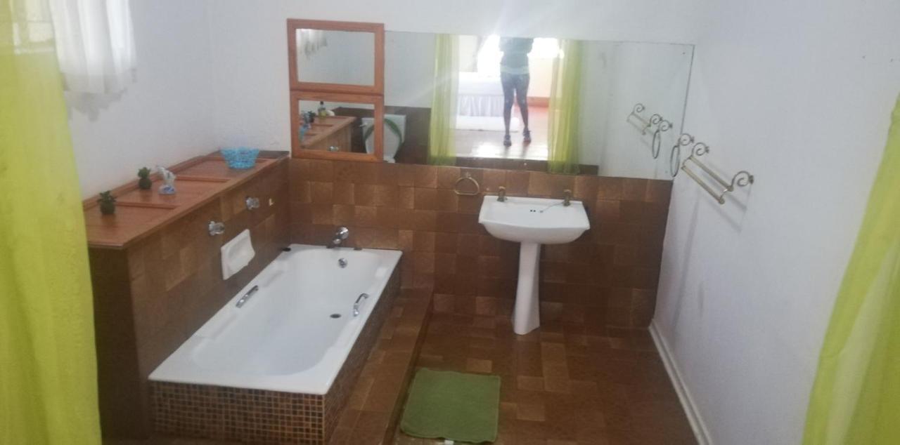Savanna Bulawayo Ngoại thất bức ảnh